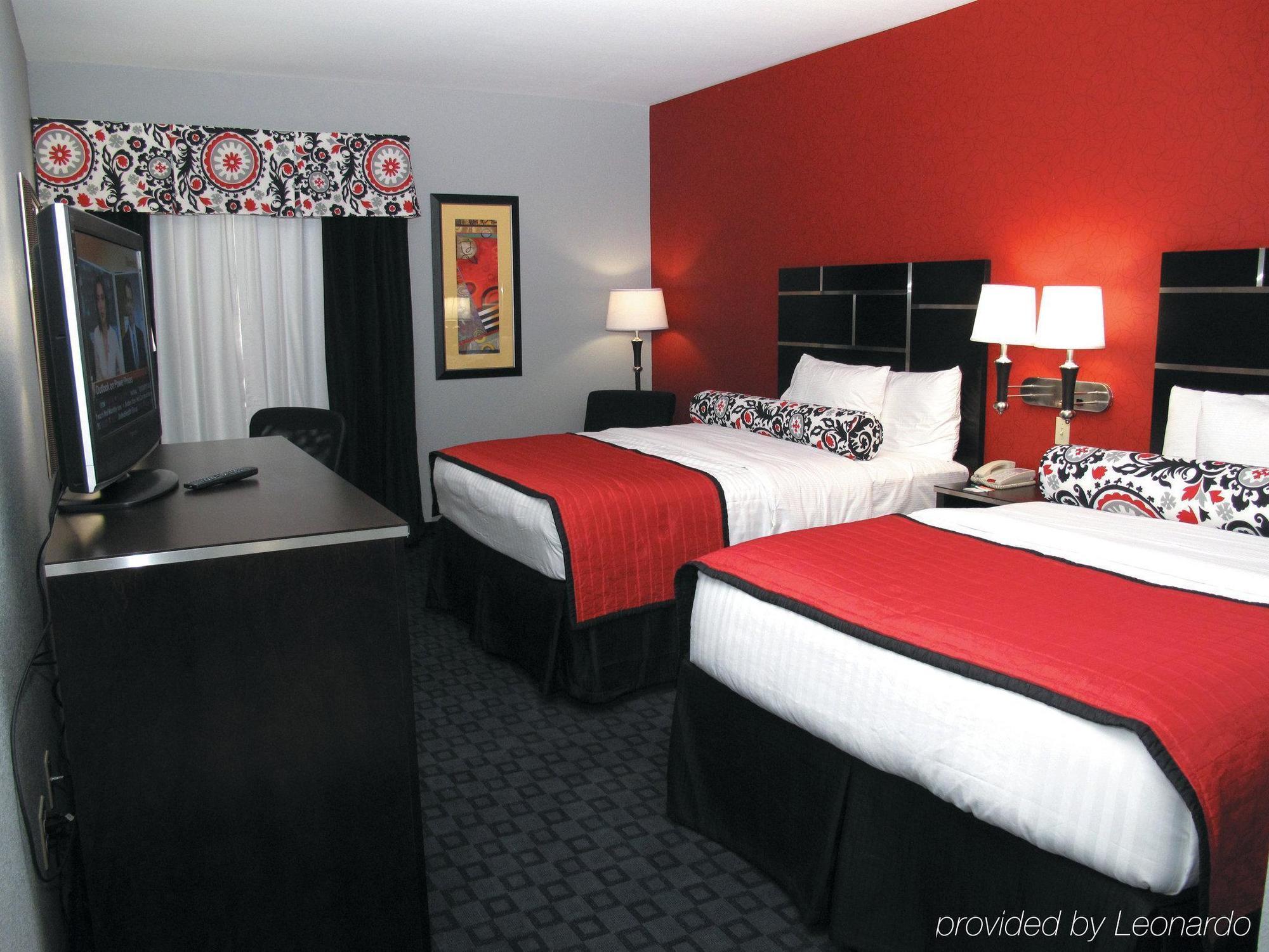 La Quinta Inn & Suites By Wyndham South Dallas - Hutchins Стая снимка